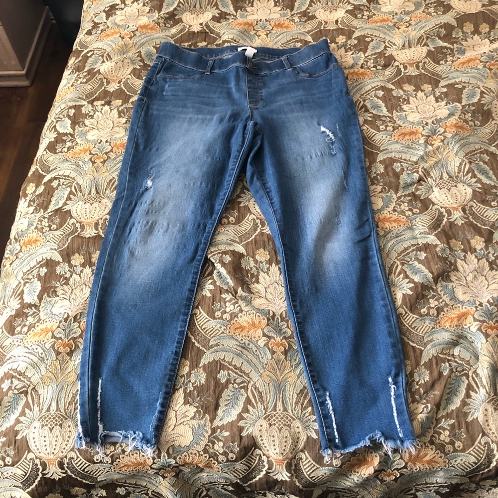 Lauren Conrad Ankle jeans